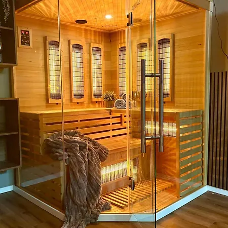 My Happy Place - Mit Sauna & Whirlpool إسن