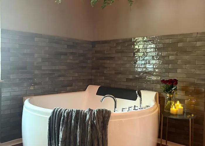 My Happy Place - Mit Sauna & Whirlpool * Essen